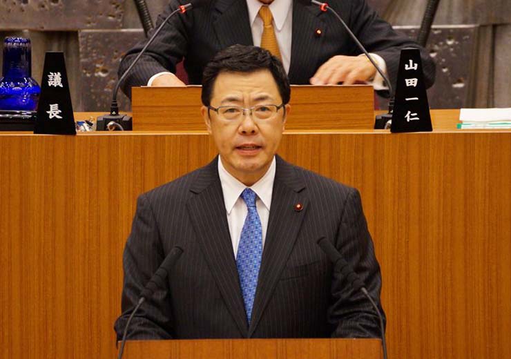 第3回定例会議において好井七海 議員が代表質問を行いました。