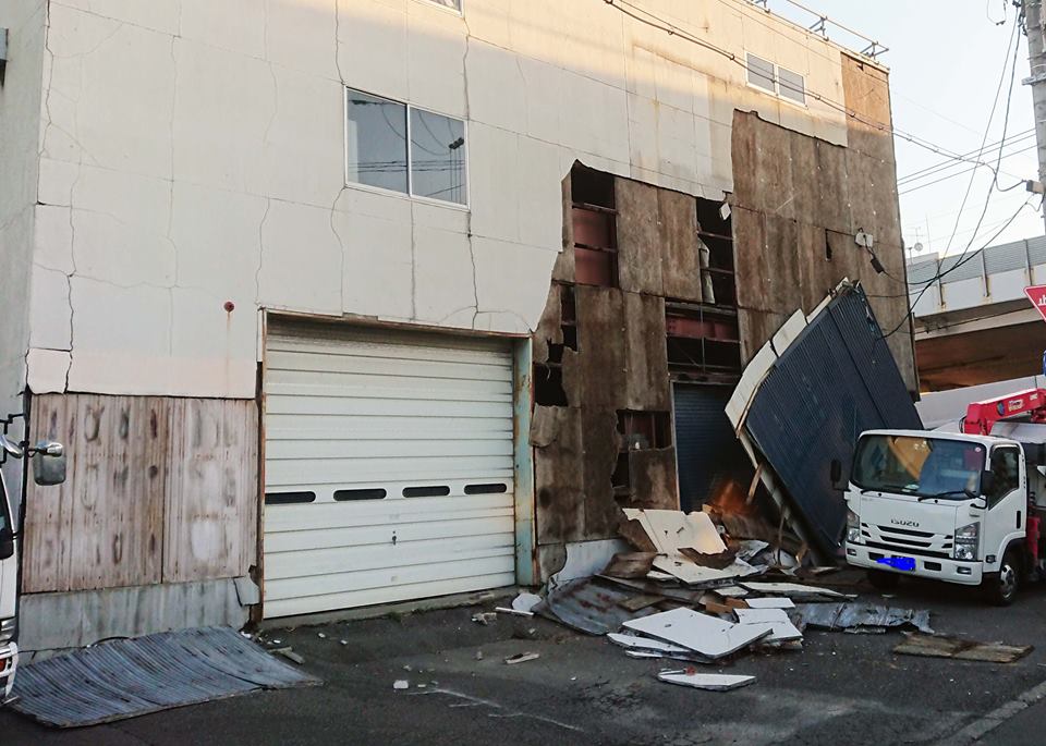 白石区 地震の被害状況を確認　01