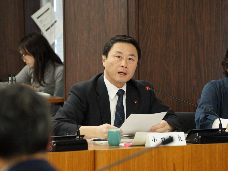 総務委員会で「第２期さっぽろ未来創生プラン」と「円山動物園入園料等の見直し」に関する質問を行いました