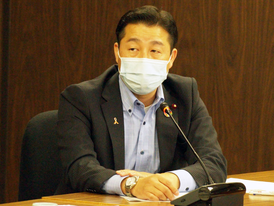 第3回札幌市議会臨時会にて「児童福祉施設等の職員に対する慰労金」と「放課後等学習サポート事業を活用した教育実習」について質問致しました