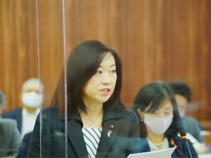 建設局所管の決算特別委員会にて、質問に立ちました