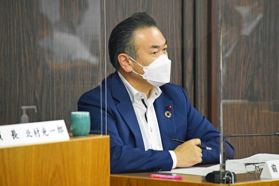 決算特別委員会、本格論戦始まる