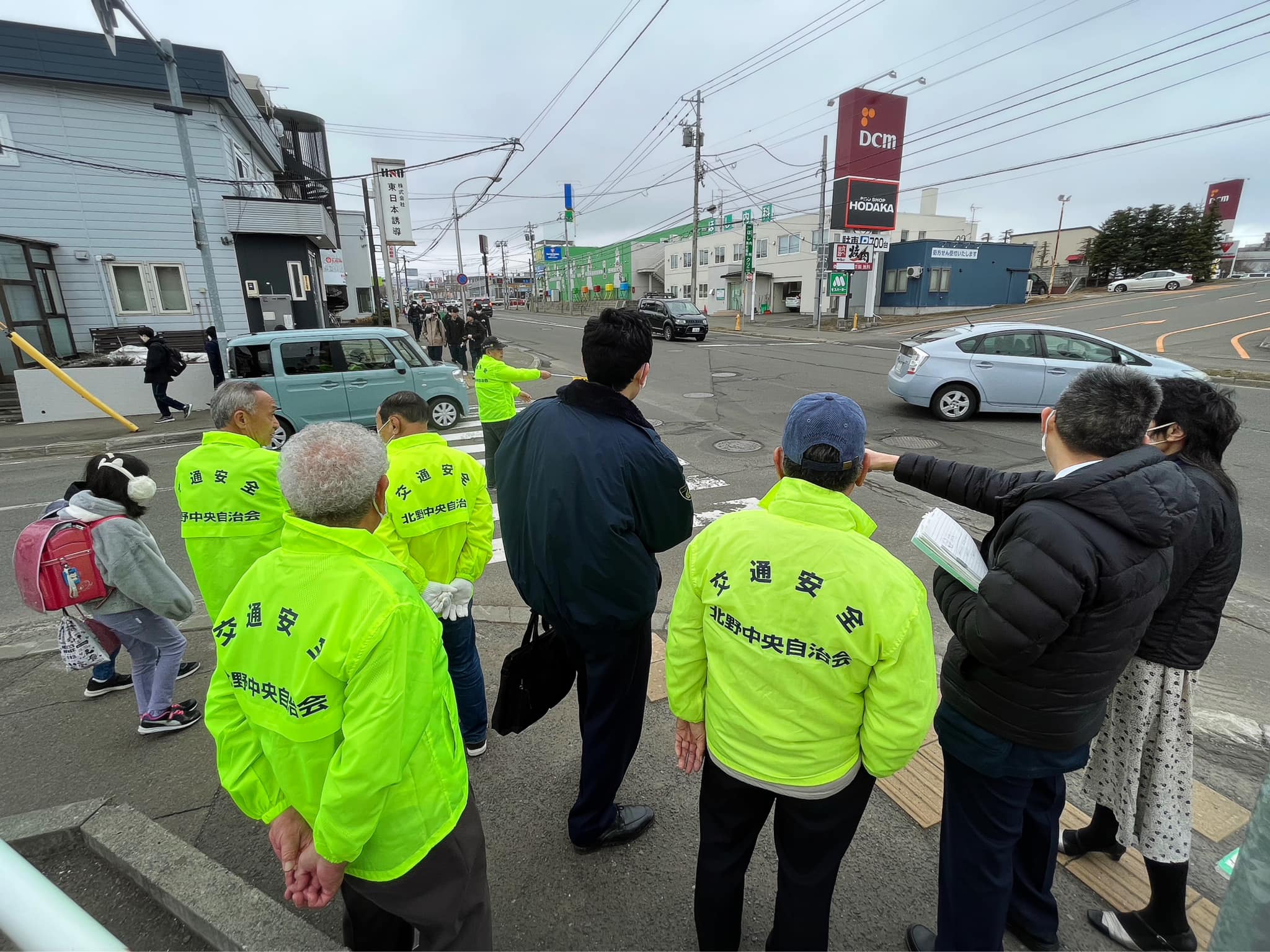 道路交通に関して連携してきた北海道警察の方々に現地確認をして頂きました
